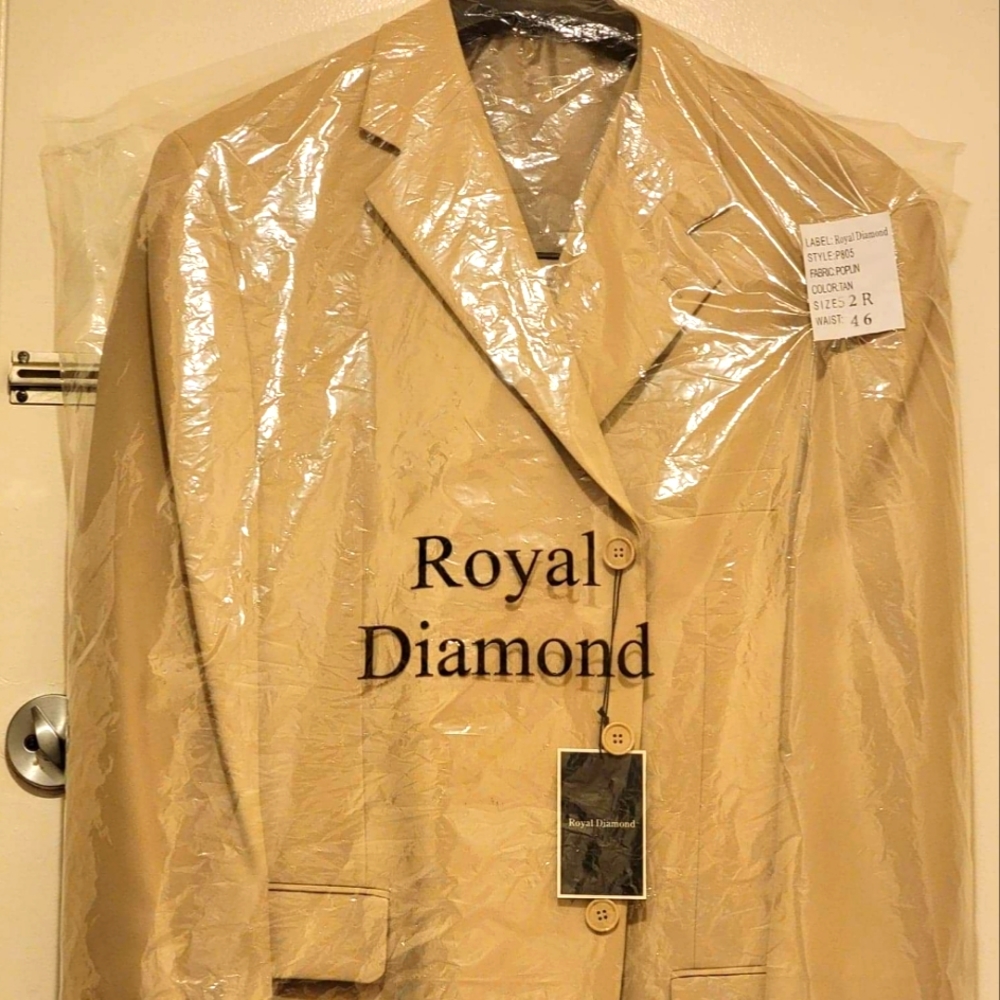 Tan Poplin Men's 3 piece suit Jacket is 52 regular pants are Waist 46